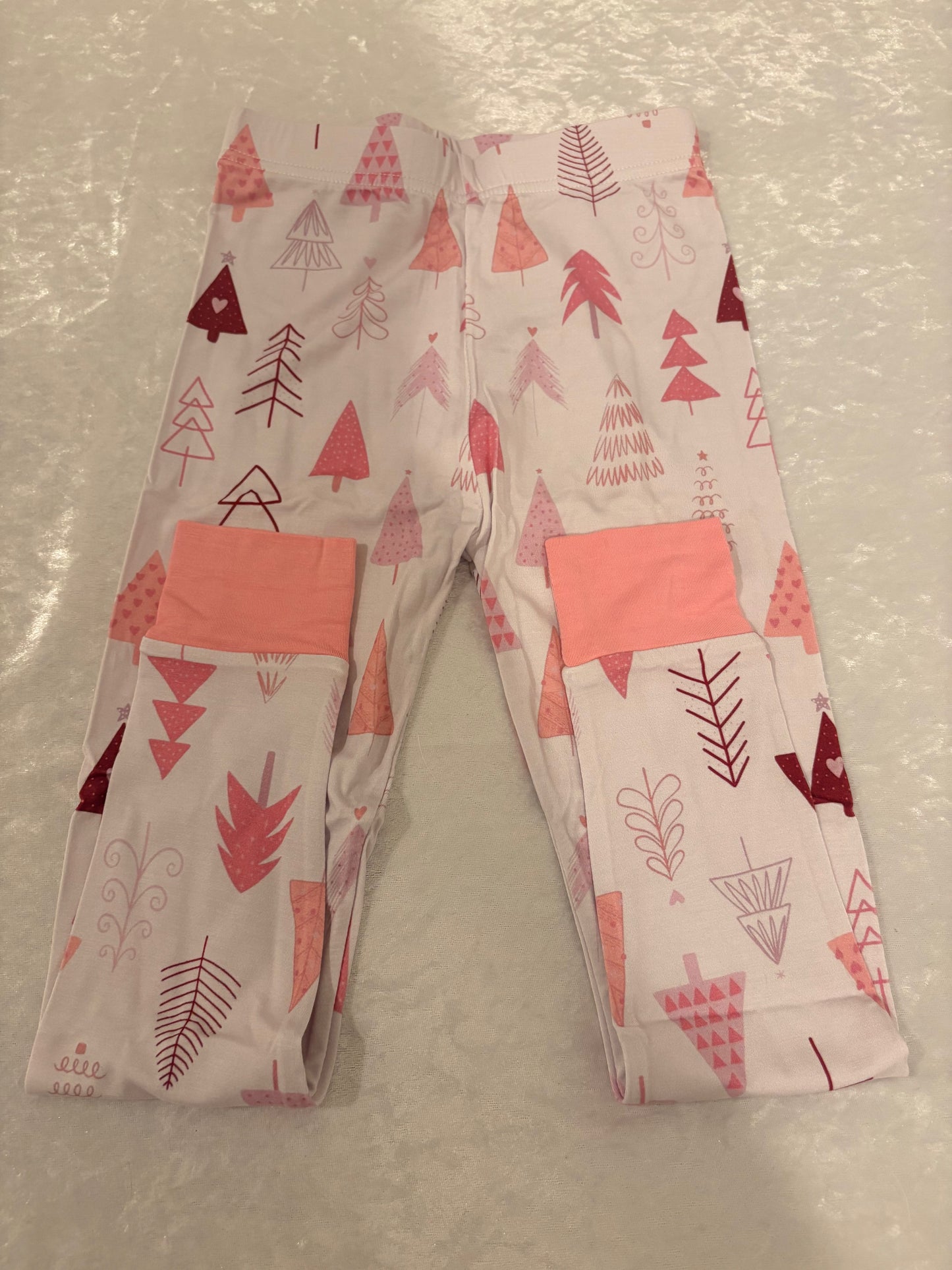 Sugarplum Pines Bamboo Two-Piece Set/Zippy